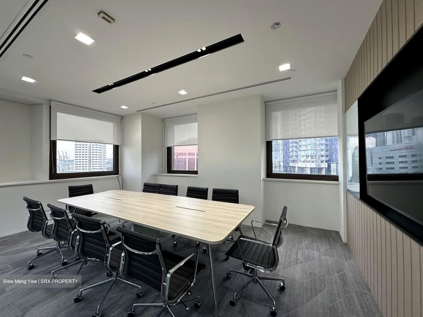 Lippo Centre (D2), Office #573462841